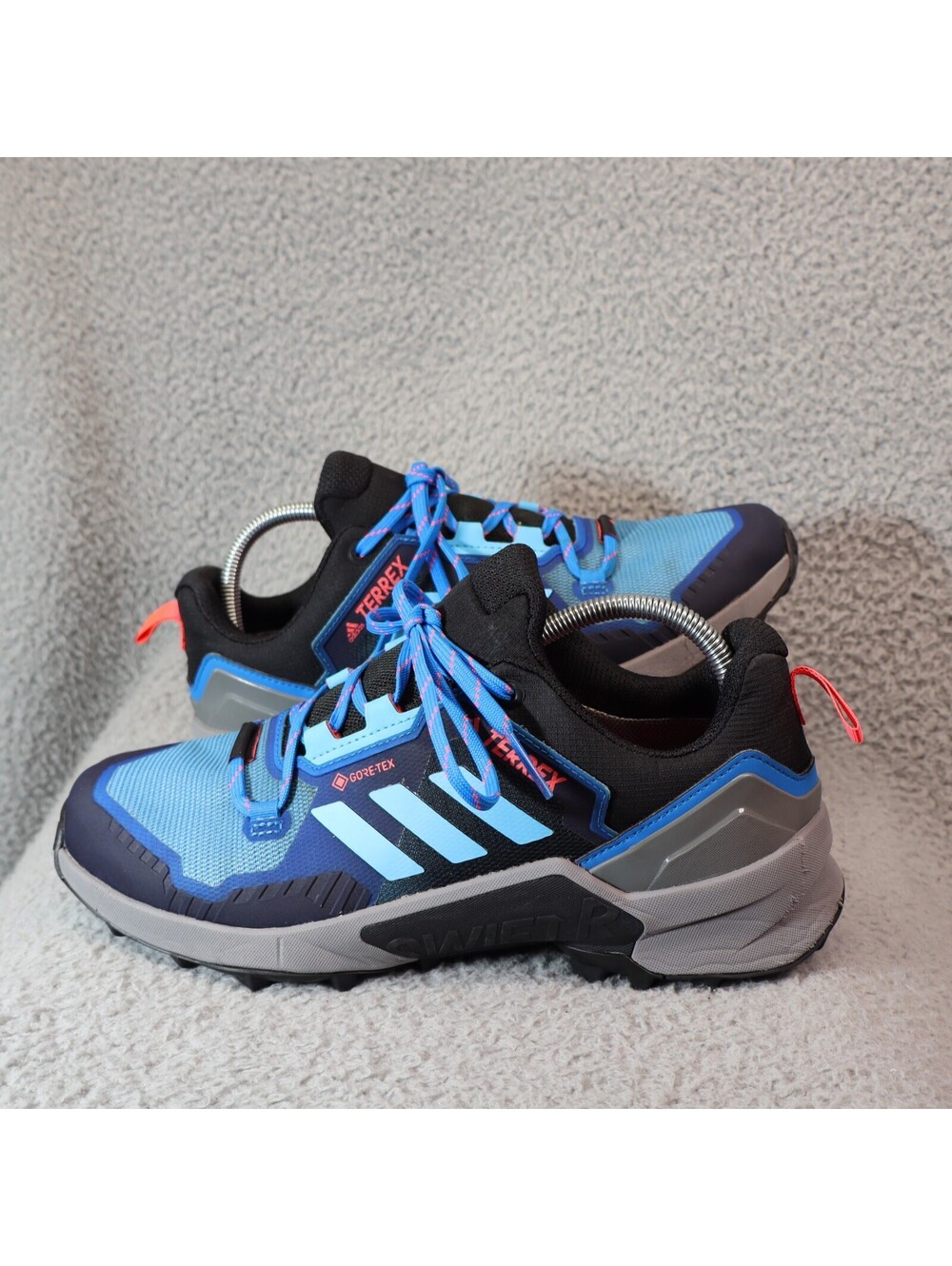 Adidas Terrex Swift R3 Gore-Tex Men sz 8.5 Hiking GZ0350